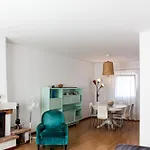 Prázdninový dům Okira House *