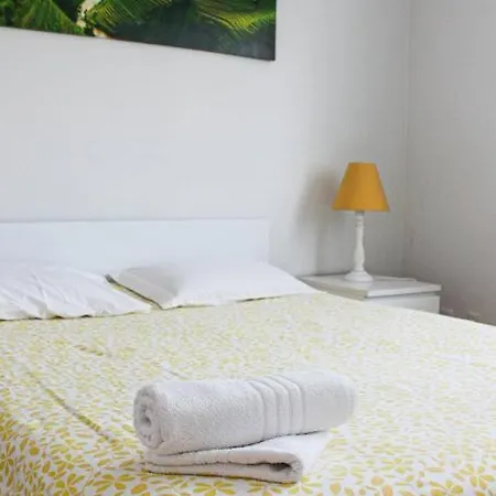 Ferienhaus Okira House Aguda (Porto)