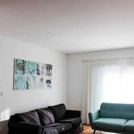 Okira House *